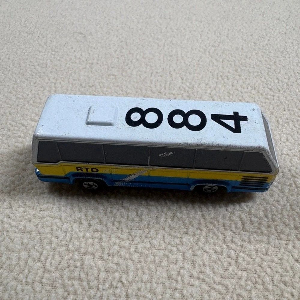 Vintage Galoob Micro Machines Public Transportation Bus RTD Collectible‎